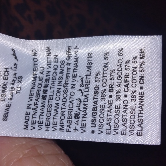 Women's Amazon essentials brown animal print romper sz xs New - Picture 14 of 17